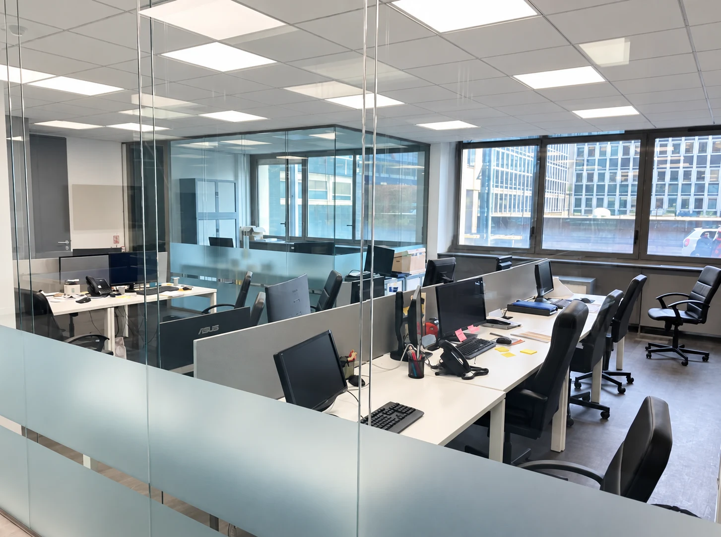 Bureaux aménagés — Quai de Clichy